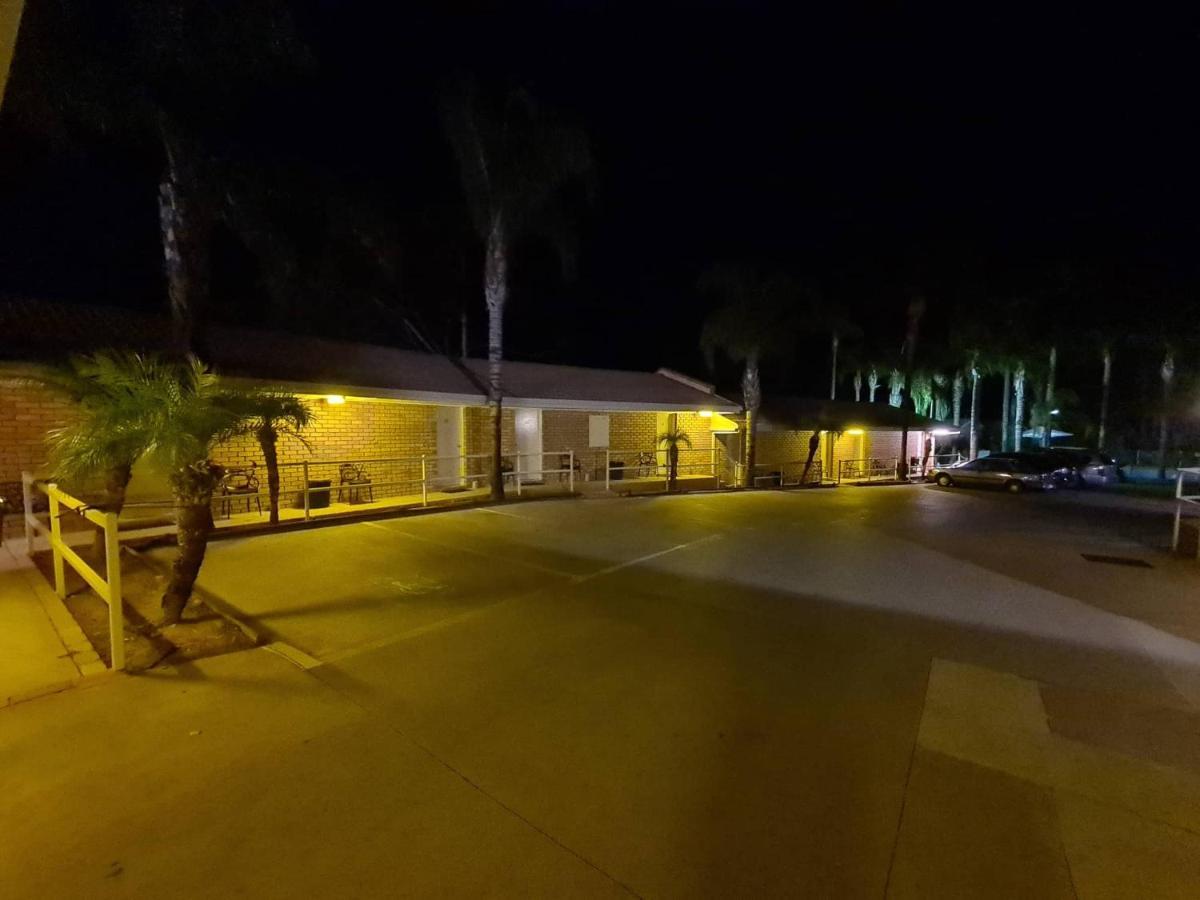 Sun River Resort Buronga - Μιλντούρα Εξωτερικό φωτογραφία